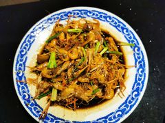 老头儿油爆河虾-老头儿油爆虾·知味杭州(爱琴海购物中心)