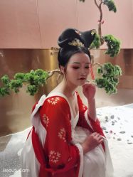 -盘子女人坊生日照·摄影馆(浦东店)