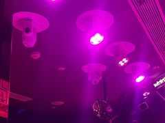 -温莎KTV(珠江路店)