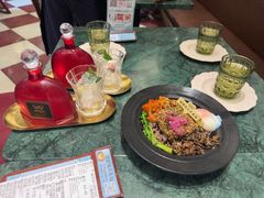 -秘密旅行Bonjour(黑金冠 江南西店)