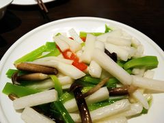 -老牌坊鲁菜名店(聊城美食岛店)