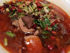 毛血旺-品悦酒店(三林古镇店)
