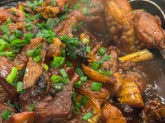 焖烧鸡-小竹林农庄