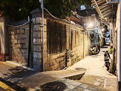 -溪岸路花鸟市场