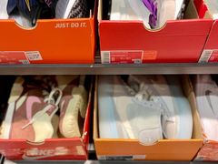 -NIKE上海青浦优选体验店