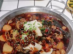 -晓彭肥肠鸡·泡椒鸡火锅(水木天地店)