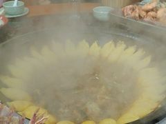 -边江铁锅炖鱼(振八街店)