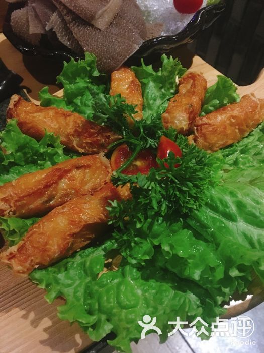 凑凑火锅·茶憩(来福士广场长宁店)腐皮鱼卷图片 - 第2张