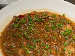 沙蒜烧豆面-新荣记(BFC外滩金融中心店)