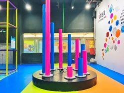 -蹦贝运动中心·蹦床·攀岩·闯关(龙岗店)