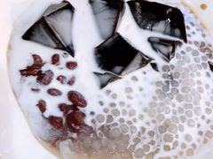 烧仙草西米捞-仁信老铺甜品(北京路店)