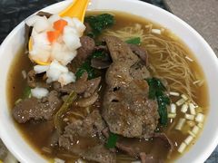 牛三星面-燊意布拉肠云吞面(中山四路店)