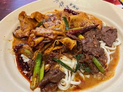 -方铲铲·成都板凳面(滨江银泰店)