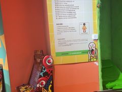 -不可思议减压馆·解压博物馆·摔碗发泄·团建定制
