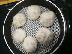 鸡鸣汤包-百年尹氏汤包(环球美食荟店)