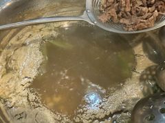 -牛一煲美食(江高店)