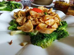 -东馆和天下特色餐饮(工农店)