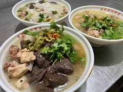 -文山荷鲜居(翠湖店)