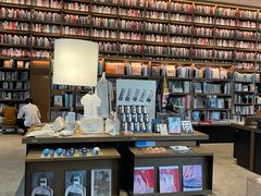 -茑屋书店(天目里店)