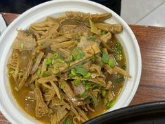 -八张桌子(老店)