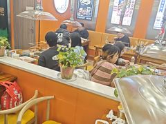 -哈尔滨小酒馆·鲜肉现穿自助烧烤(康新花园店)