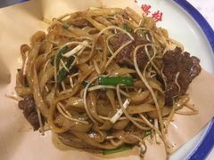 传统干炒牛河-荔银肠粉(建六店)