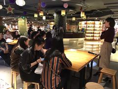-新华书店(印象城店)