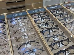 -博士眼镜(罗湖喜荟城店)