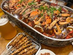 -老东镇啤酒屋海鲜加工·蒸汽海鲜·海鲜烧烤(台东店)