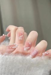 -初心纹眉洗眉·美睫专业店