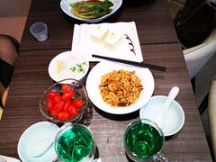-钟书阁(群光广场店)