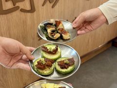 -围炉肉舍•炭烤活鳗•丹东海鲜烤肉(步行街店)