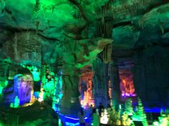 -泰安地下龙宫景区