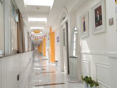 -西安小天鹅艺术团(曲江Alice店)