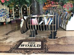 -钟书阁(松江泰晤士小镇店)