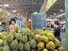 -曼阁市场水果批发市场