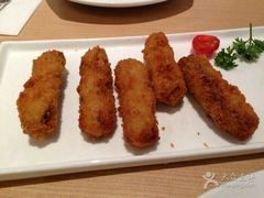 -必胜客(滨江店)
