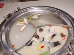 -新辣道鱼火锅(上地华联店)