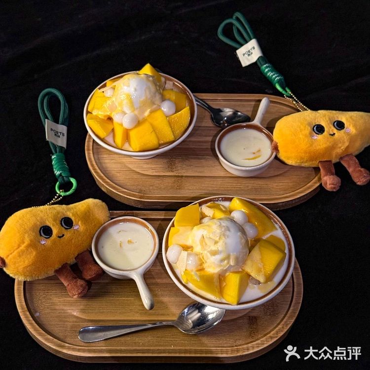 泰料脑袋集合！吃到上海no.1芒果冰了🥭