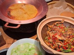 -吃饭皇帝大土家民族菜(荟聚店)