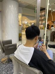 -苏豪路易士·嘉玛发廊