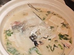 -许爷家·生态湖鲜(徐汇日月光店)
