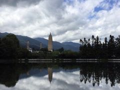 景点-三塔倒影公园