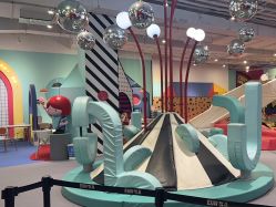 -Eureka优瑞卡儿童主题乐园(合生汇购物中心店)