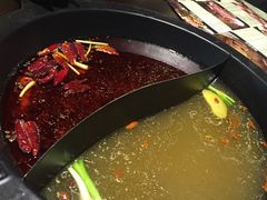-菌自在·云南野生菌火锅(长安万达店)
