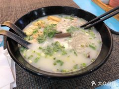 -鸭小妹鸭血粉丝(老门东店)