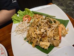 -Dang restaurant (patong phuket)