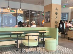 -星巴克臻选(华堂·新辰汇店)