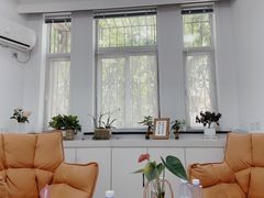 -惟初心理咨询工作室(静安分店)