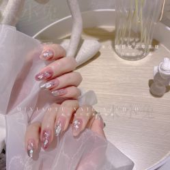 -米小兔美甲美睫